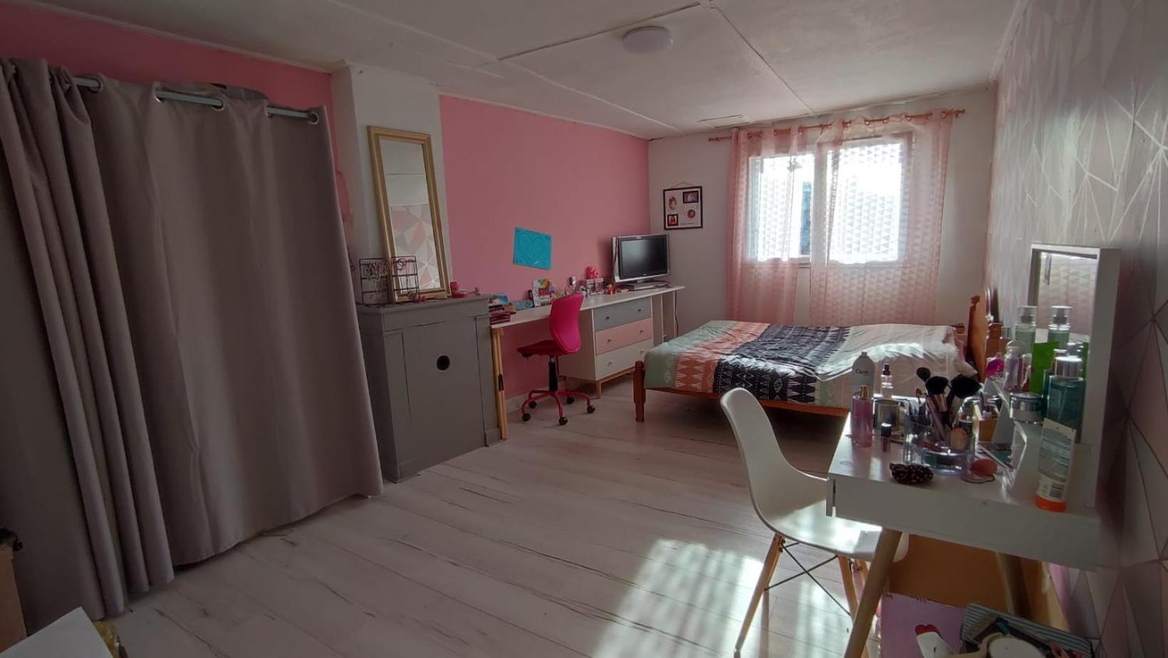 Maison 3 Chambres, Bourg De
